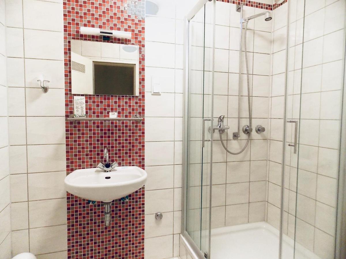 הרנה Hotel Zur Post מראה חיצוני תמונה